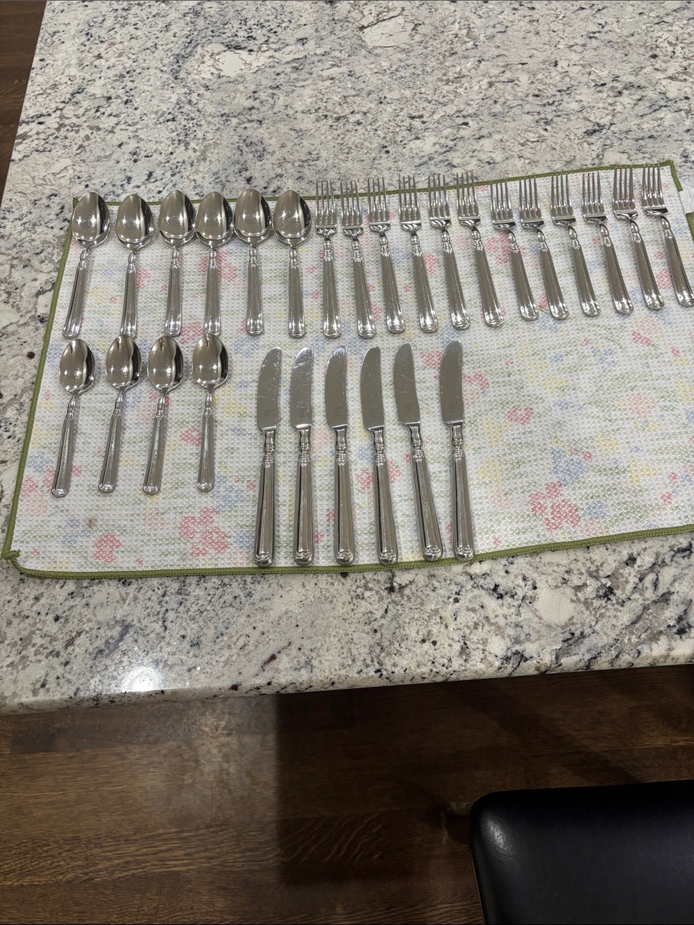 28 Pc Zwilling J.A. Henckels Vintage 1876 Stainless Steel Flatware.